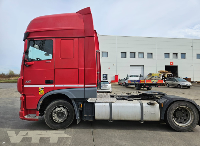 
								DAF, XF 460FT full									